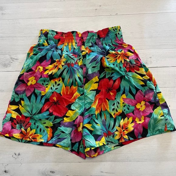 Blue cabana vintage women’s floral Hawaiian shorts‎ - Picture 1 of 10